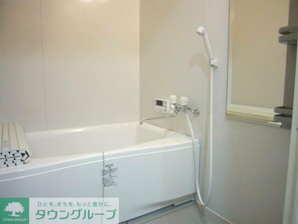 ボワドブローニュIIIの物件内観写真